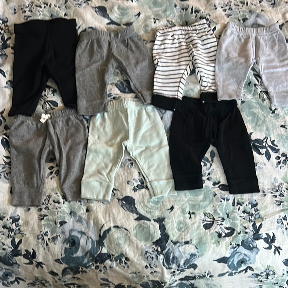 Baby Pants 7pc Bundle - Black, Gray and Striped Bottoms- Sz 0-3M